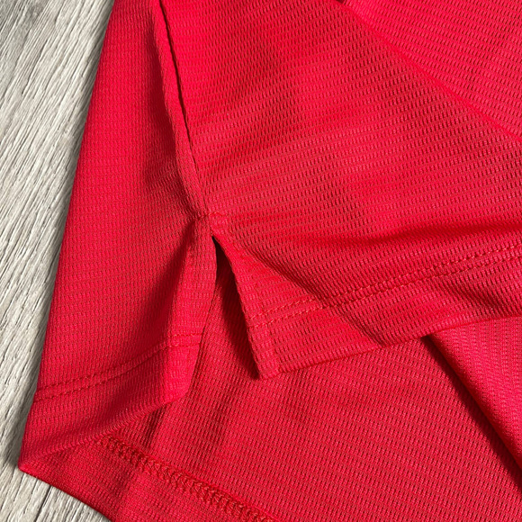 TYR Apparel Men's Tech Polo Shirt - Red Textured - TMPOC6A - Size XL - $44 - Picture 4 of 7